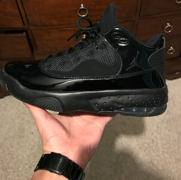 jordan aura 2